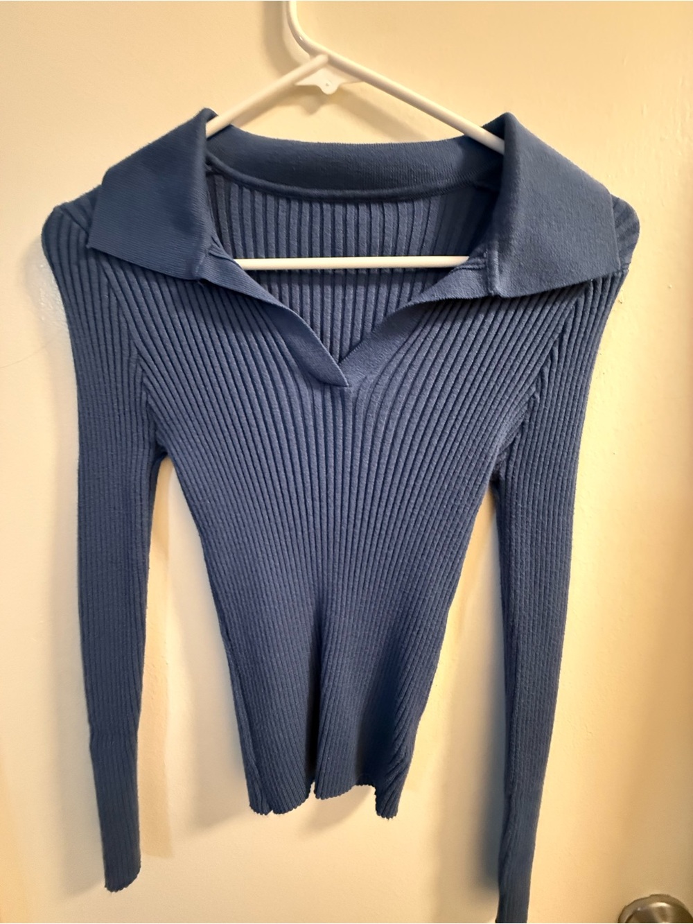 Ribbed Long-Sleeve Polo Sweater in Slate Blue